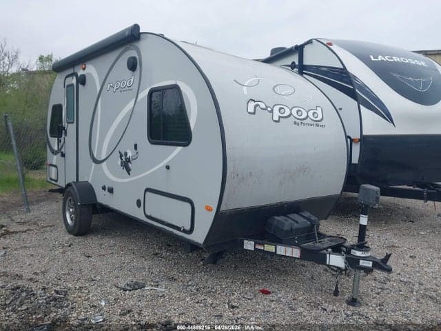 2019 FOREST RIVER R-POD RP189