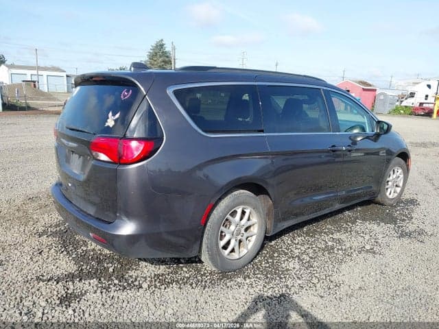 2020 CHRYSLER VOYAGER LXI 4