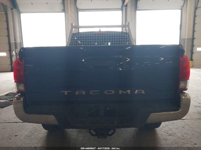 2020 TOYOTA TACOMA SR5 V6 16