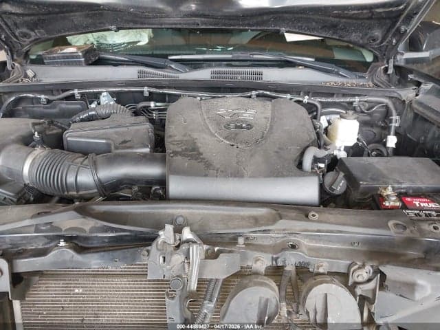 2020 TOYOTA TACOMA SR5 V6 10