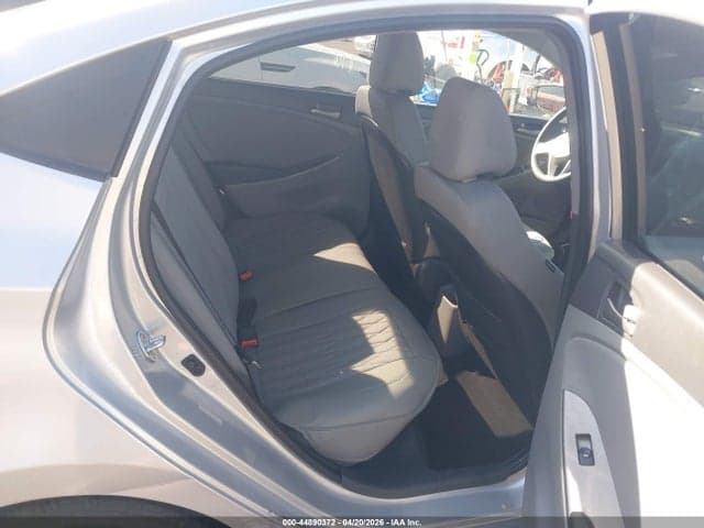 2017 HYUNDAI ACCENT SE 8