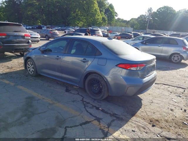 2020 TOYOTA COROLLA LE 3