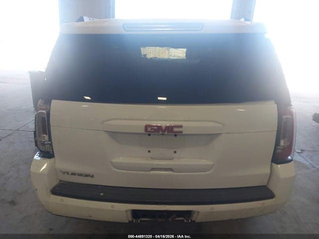 2017 GMC YUKON SLT 15