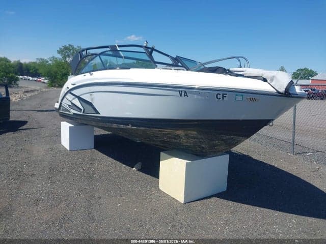 2020 CHAPARRAL 22' - 1