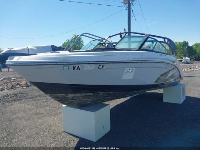 2020 CHAPARRAL 22' 2