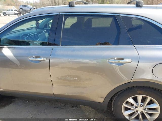 2018 KIA SORENTO 2.4L LX 15