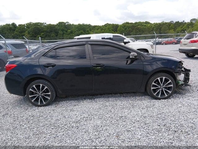 2017 TOYOTA COROLLA SE 13