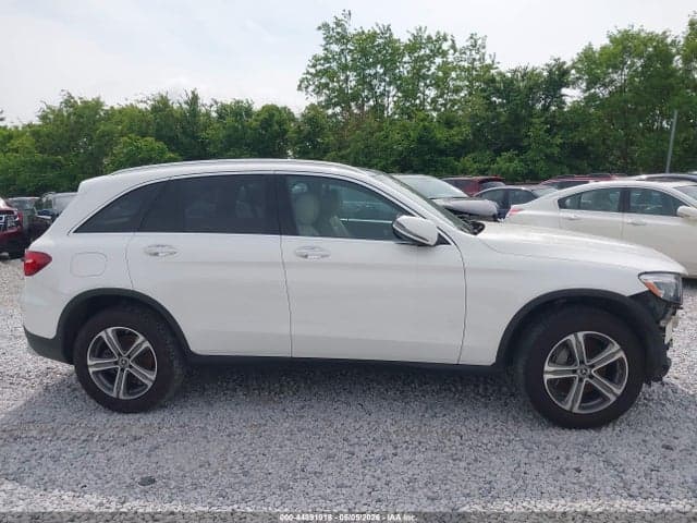 2018 MERCEDES-BENZ GLC 300 14