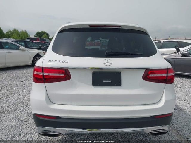 2018 MERCEDES-BENZ GLC 300 17