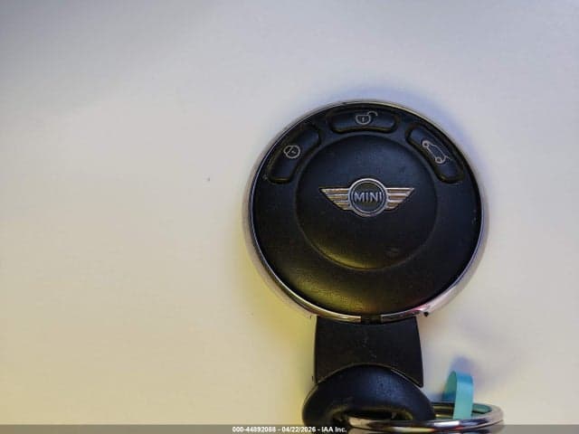2012 MINI COOPER S 11