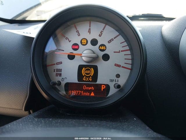 2012 MINI COOPER S 7