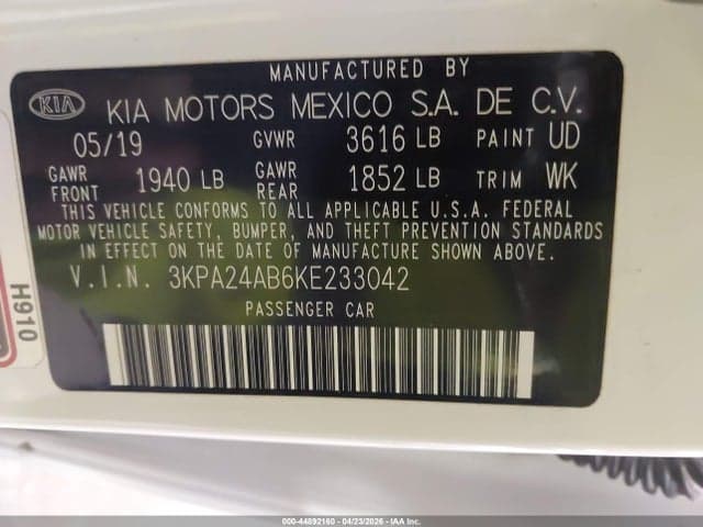 2019 KIA RIO S 9