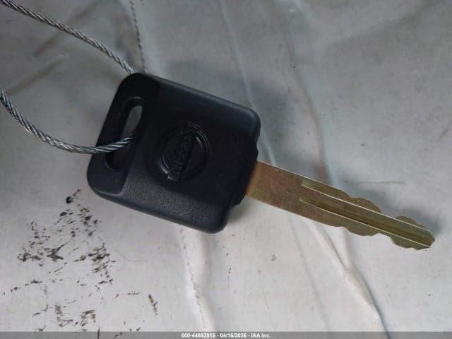 2025 NISSAN VERSA 1.6 S 11