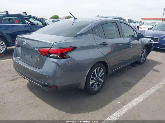 2025 NISSAN VERSA 1.6 S 4