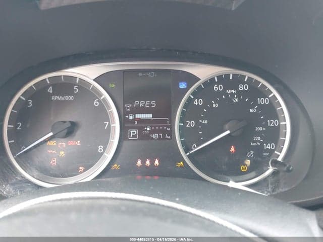 2025 NISSAN VERSA 1.6 S 7
