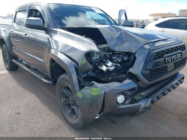 2018 TOYOTA TACOMA SR5 6