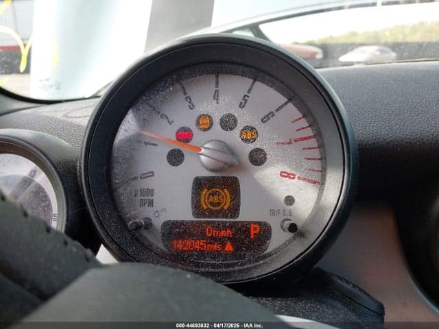 2012 MINI COOPER 7