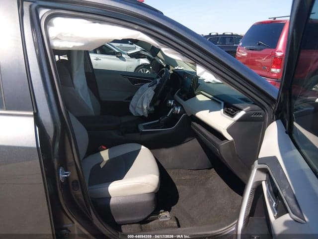 2021 TOYOTA RAV4 XLE PREMIUM 5