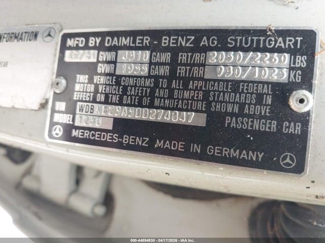 1981 MERCEDES-BENZ 240 D 9