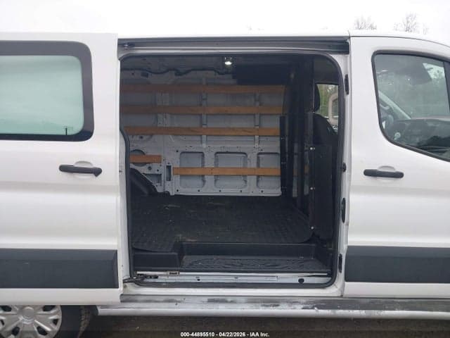 2023 FORD TRANSIT-250 8