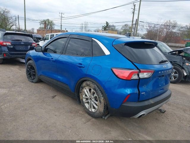 2020 FORD ESCAPE SE 3