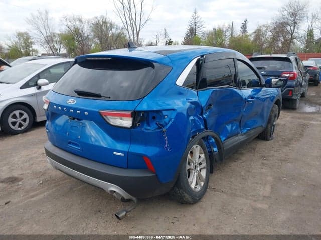 2020 FORD ESCAPE SE 4
