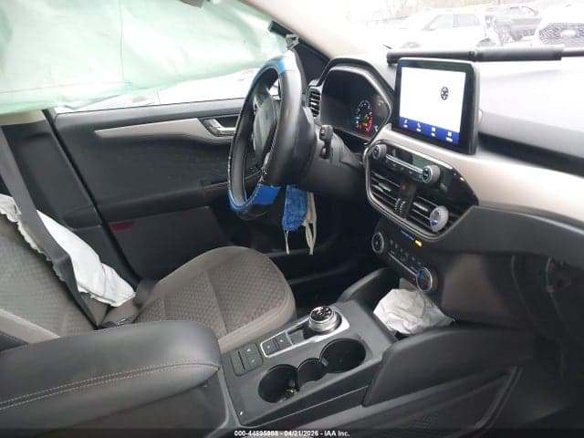 2020 FORD ESCAPE SE 5
