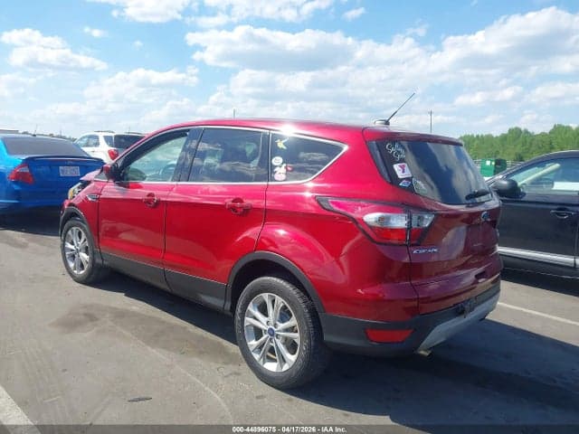 2017 FORD ESCAPE SE 3