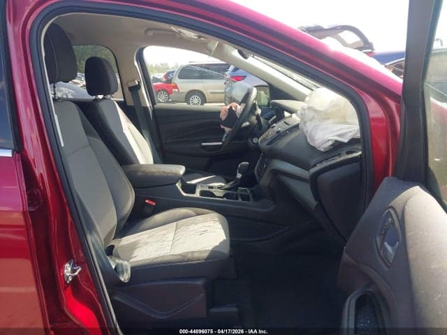 2017 FORD ESCAPE SE 5