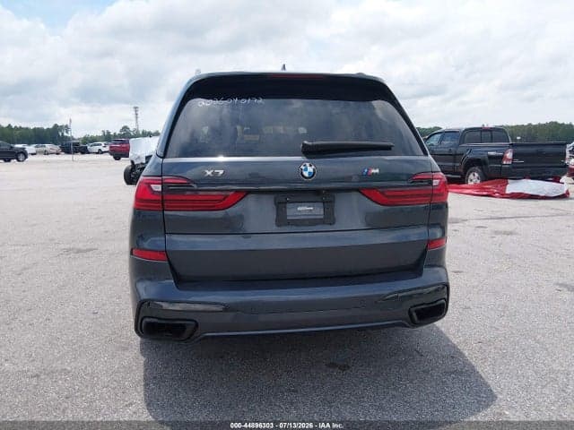 2024 BMW X7 M60I 15