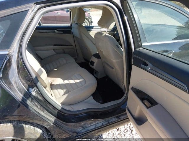 2017 FORD FUSION SE 8
