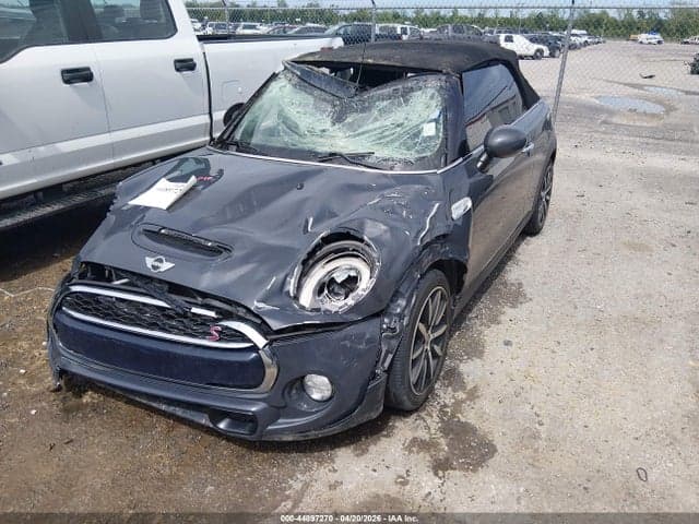 2017 MINI CONVERTIBLE COOPER 2