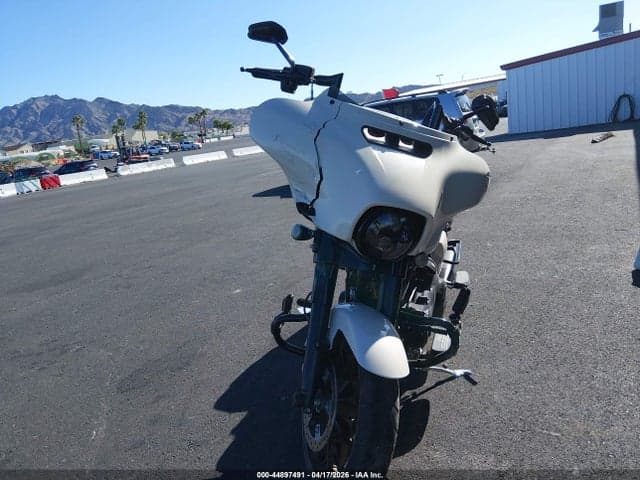 2023 HARLEY-DAVIDSON FLHXST 5