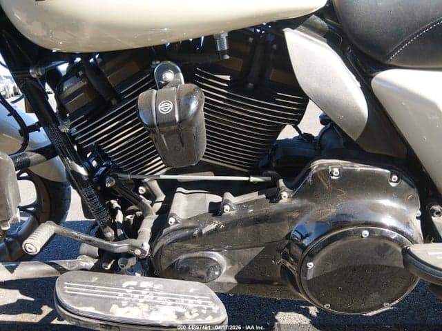 2023 HARLEY-DAVIDSON FLHXST 9