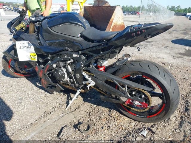 2025 BMW S 1000 RR 3