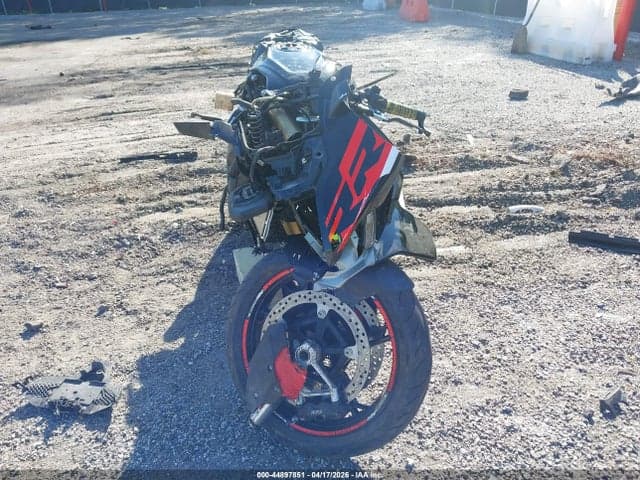 2025 BMW S 1000 RR 5