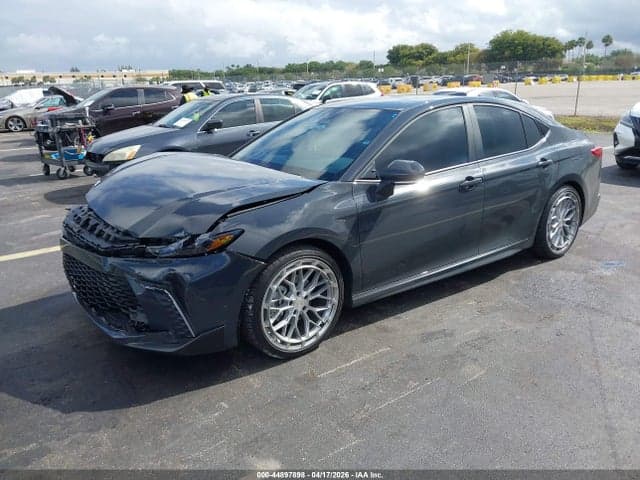 2026 TOYOTA CAMRY SE 2