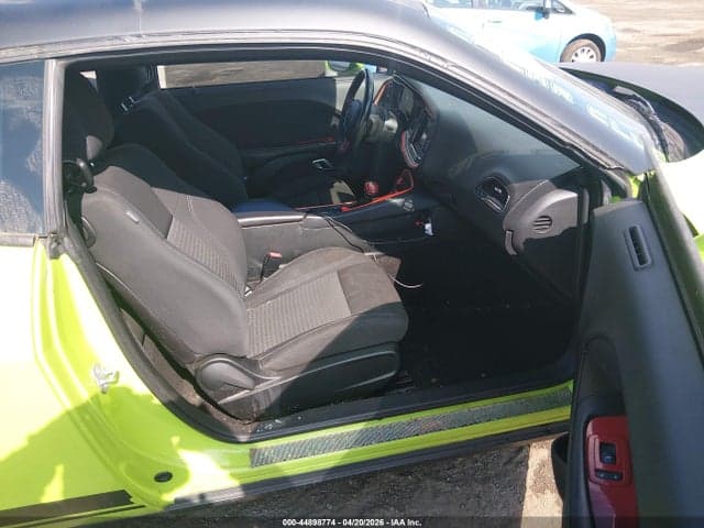2019 DODGE CHALLENGER SXT 5