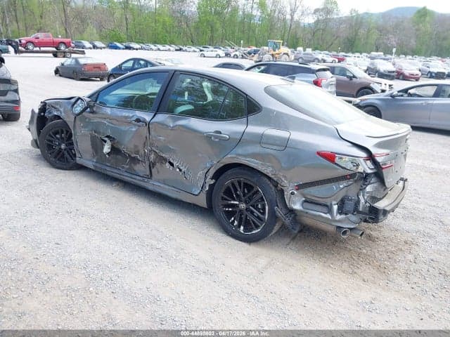 2025 TOYOTA CAMRY SE 3
