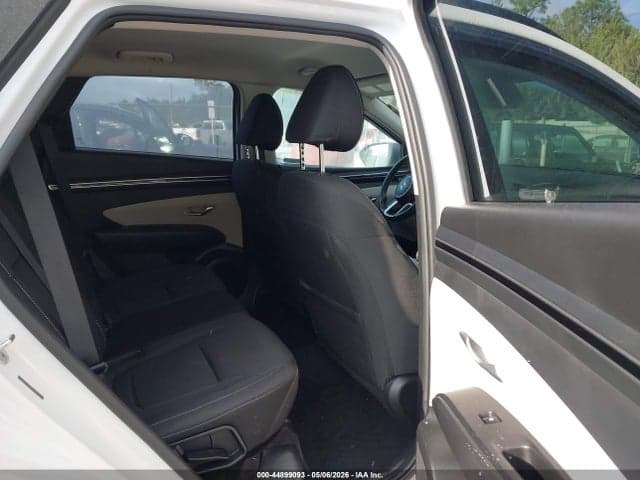 2022 HYUNDAI TUCSON SEL 8