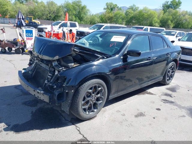 2019 CHRYSLER 300 TOURING AWD 2