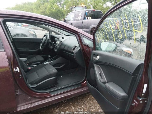 2017 KIA FORTE LX 5