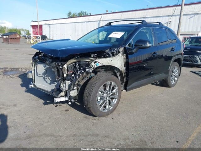 2025 TOYOTA RAV4 XLE PREMIUM 2