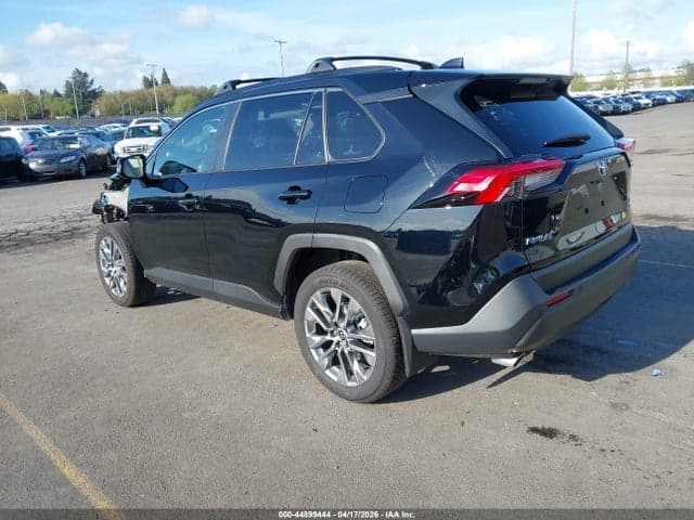 2025 TOYOTA RAV4 XLE PREMIUM 3