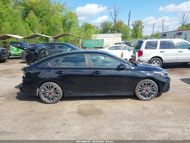 2022 KIA FORTE GT 13