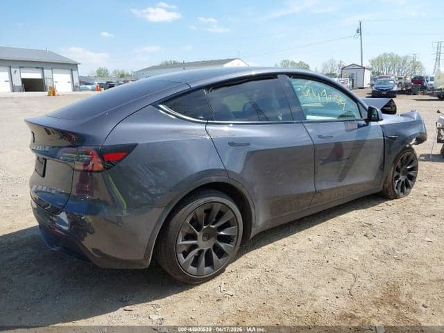 2021 TESLA MODEL Y LONG RANGE DUAL MOTOR ALL-WHEEL DRIVE 4