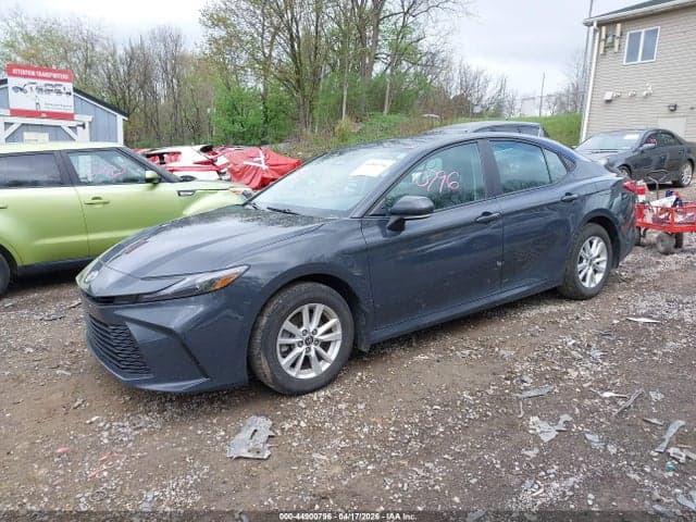 2025 TOYOTA CAMRY LE 2