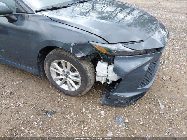 2025 TOYOTA CAMRY LE 6
