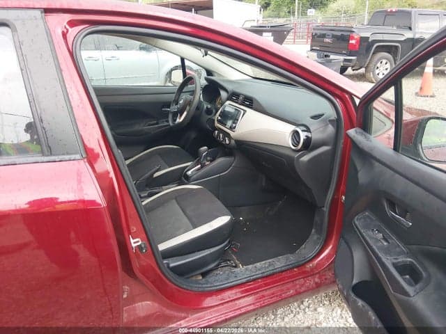 2021 NISSAN VERSA SV XTRONIC CVT 5