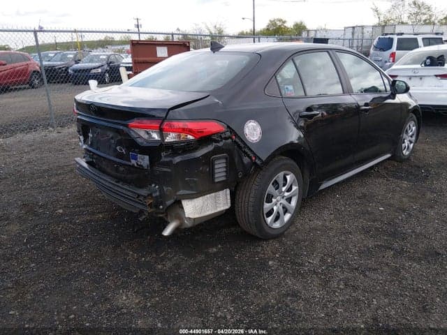 2023 TOYOTA COROLLA LE 4